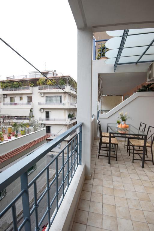 Dimitris Home Atenas Exterior foto